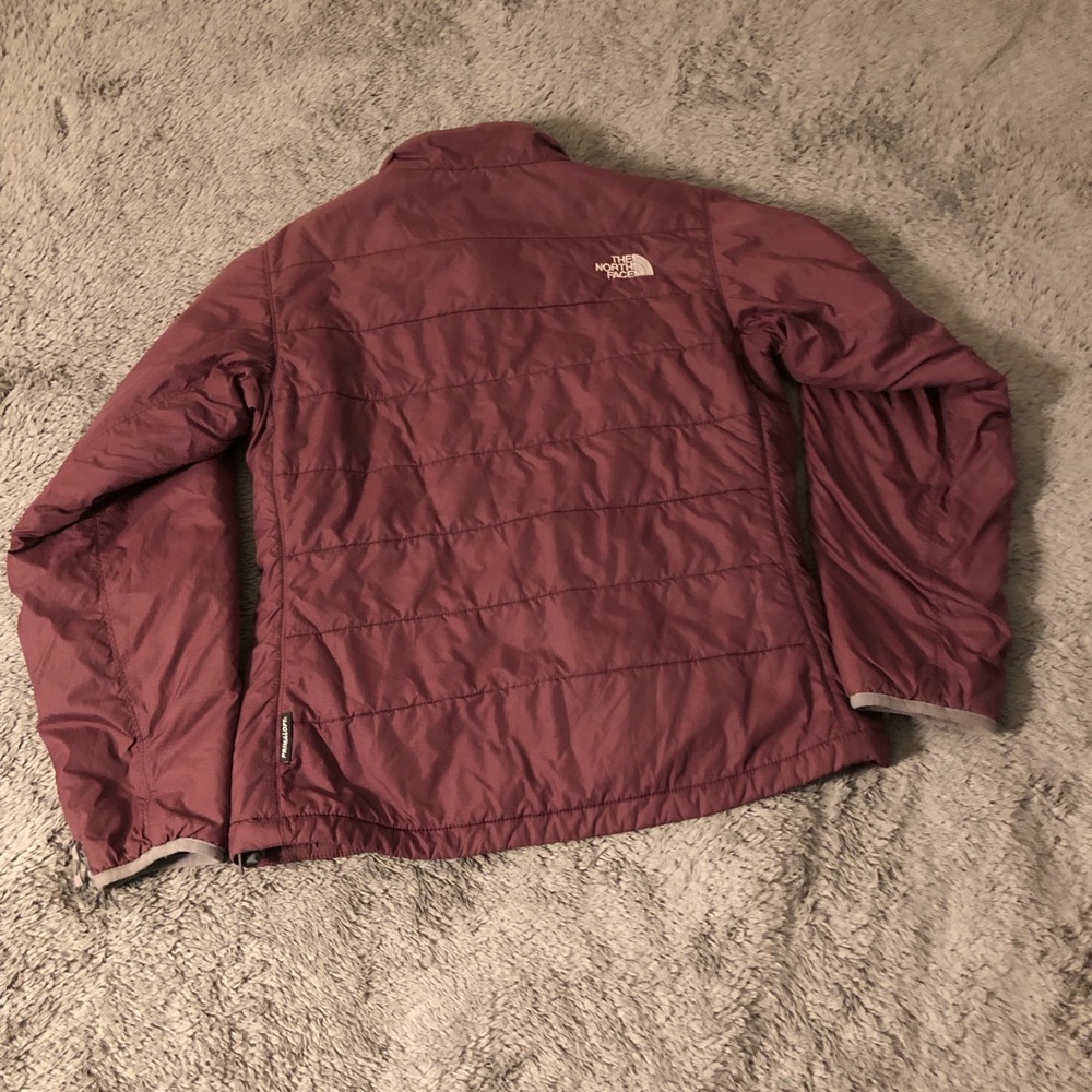 The North Face Women's Puffer Jacket - Burgundy - Picture 8 of 10